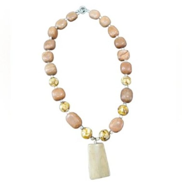 Jasper Stone Necklace with an Aventurine Quartz Agate Stone Pendant - Picture 3 of 7